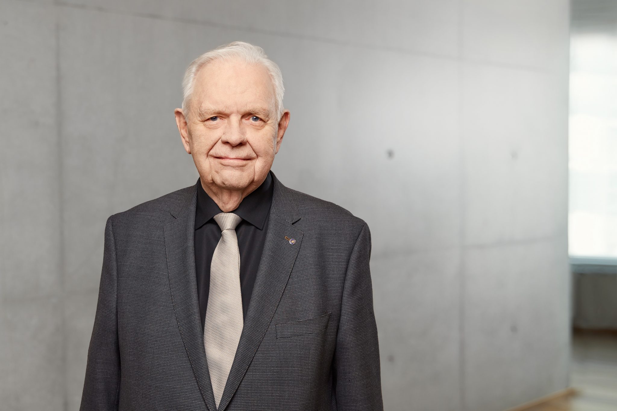 Jónas Aðalsteinsson